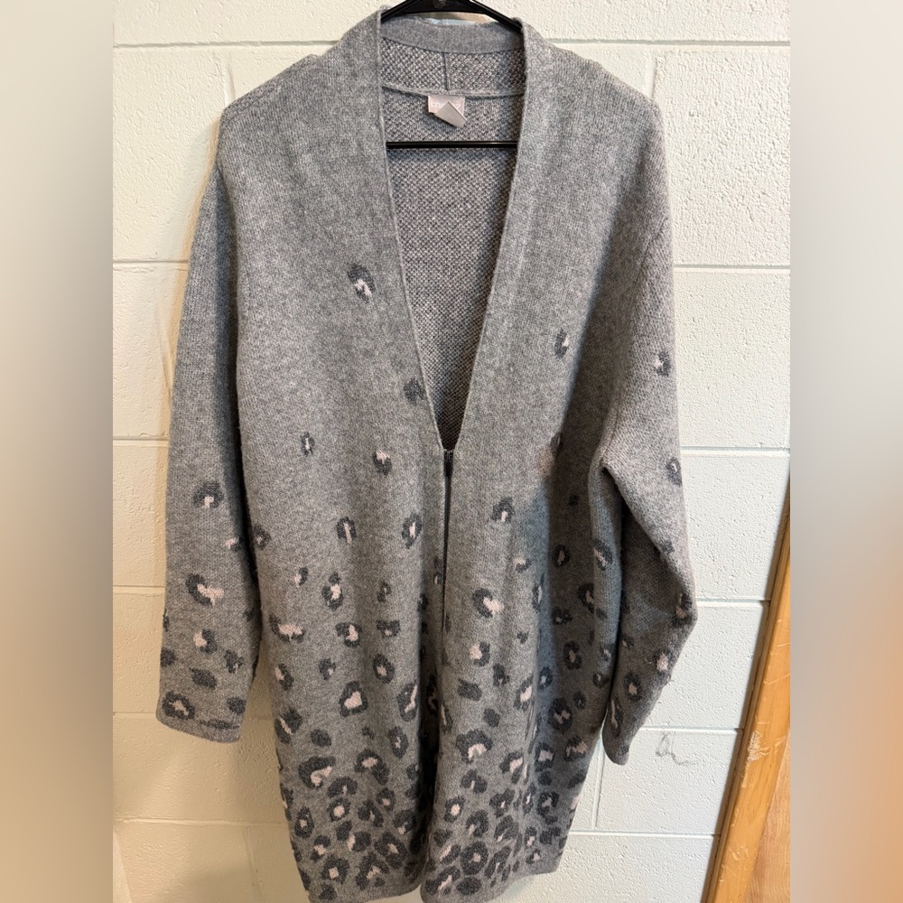 Chico's Gray Animal Print Cardigan size 3